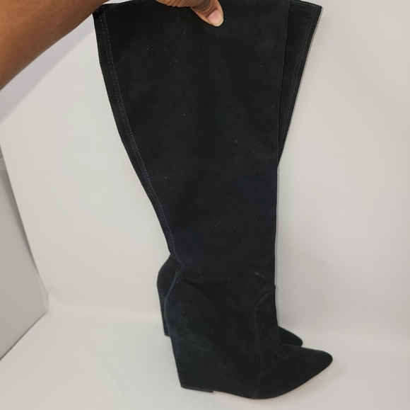 Alice and Olivia Boots - Picture 3 of 5